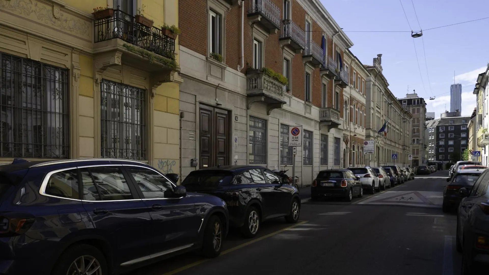 Monviso Design Loft R&R Apartment Milan 0*,  Italy